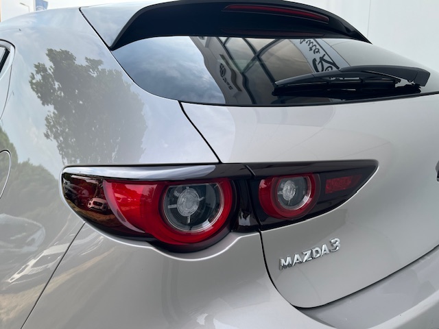 mazda - Visuel 2