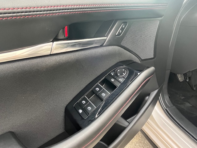 mazda - Visuel 27